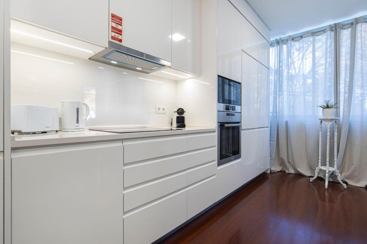 Touch Of Class 2Bdr Apartment By Lovelystay Cascais Eksteriør billede