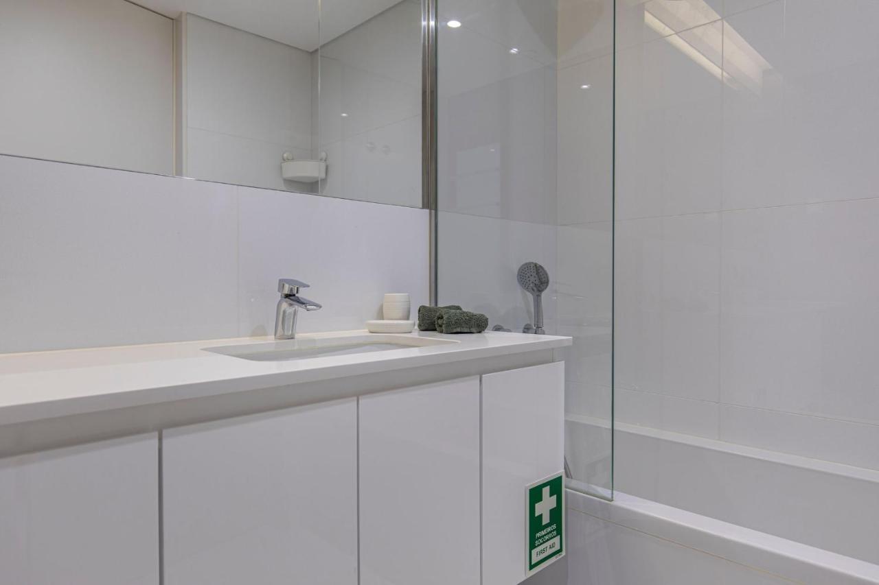Touch Of Class 2Bdr Apartment By Lovelystay Cascais Eksteriør billede